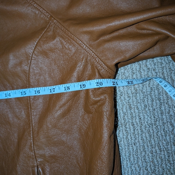 Genuine leather bomber jacket - Picture 4 of 6